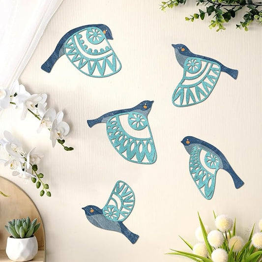 Metal Bird Wall Art for Bathroom - Farmhouse Rustic Flying Birds Wall Decor Arts - Folk Scandinavian Great Gift Home Decor for Indoor Outdoor Yard