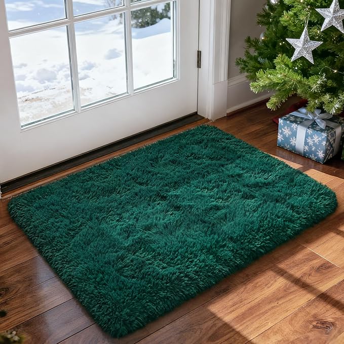 Merelax Fluffy Shaggy Area Rug, Deep Green 2x3 Small Rugs for Fireplace Christmas Holiday Decor, Mini Fuzzy Plush Throw Rug, Soft Non-Slip Entryway Rugs Shag Catpet for Livingroom Home Aesthetic