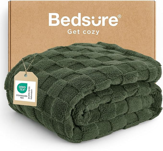 Bedsure GentleSoft Olive Green Spring Throw Blanket for Couch - Super Soft Cozy St Patrick's Day Blankets Gifts for Women Men Girls, Cute Small Fleece Throws for Bedroom Home Decor, 50x70 Inches
